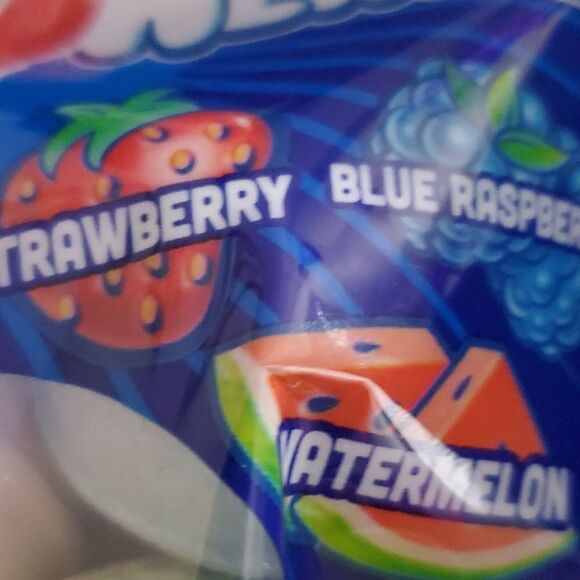 🍓 🍉 AIR HEADS 5 NEW STRAWBERRY MELON LUXURY SELF CARE BATH BOMBS NEW - Picture 2 of 7